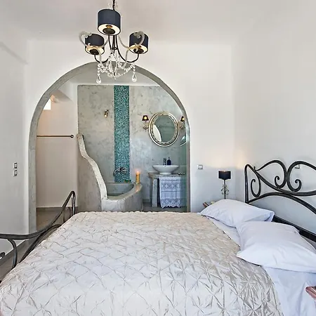 Felicity Luxury * Kamari (Santorini)